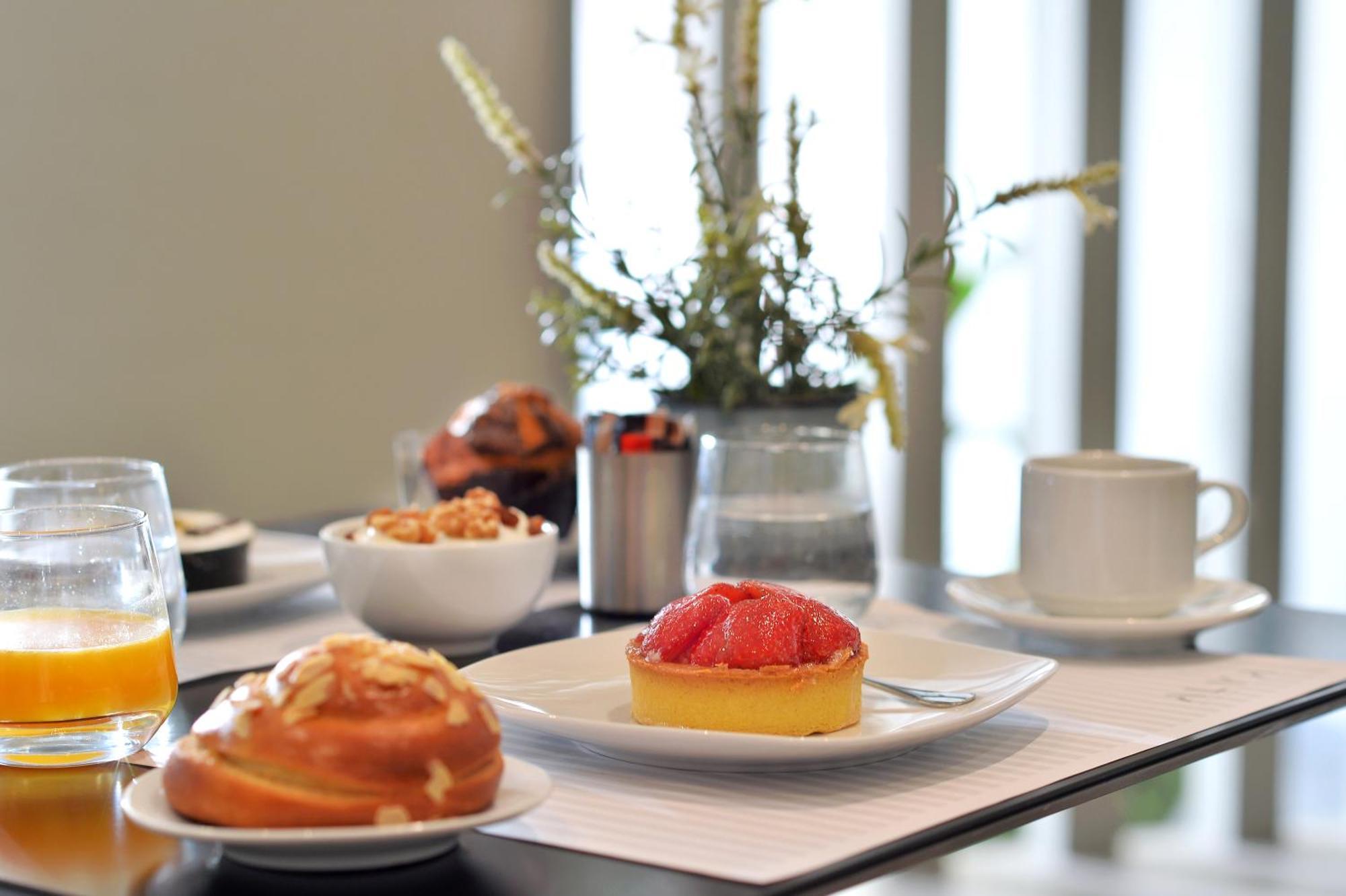 Alva Athens Hotel エクステリア 写真