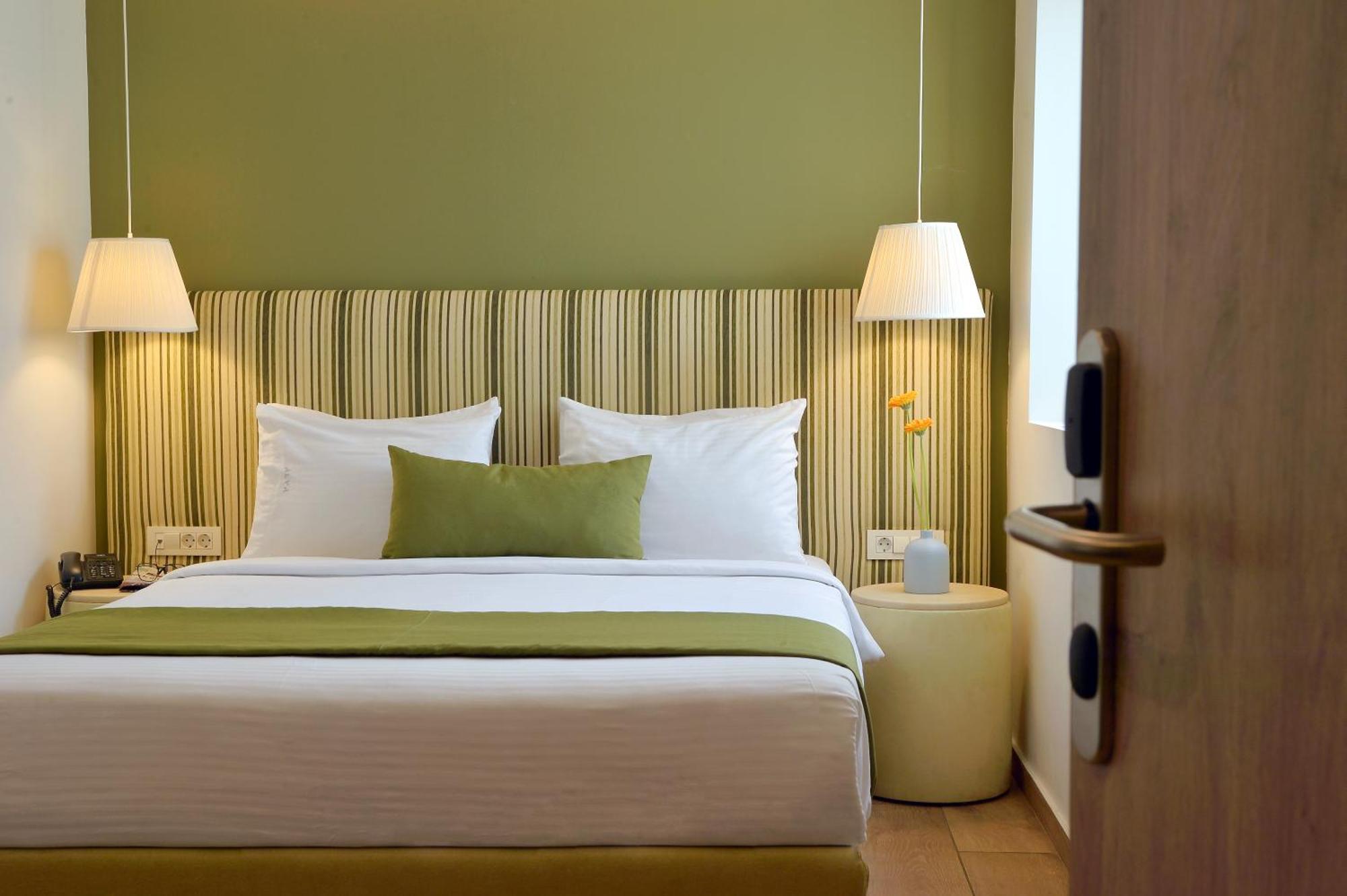 Alva Athens Hotel エクステリア 写真